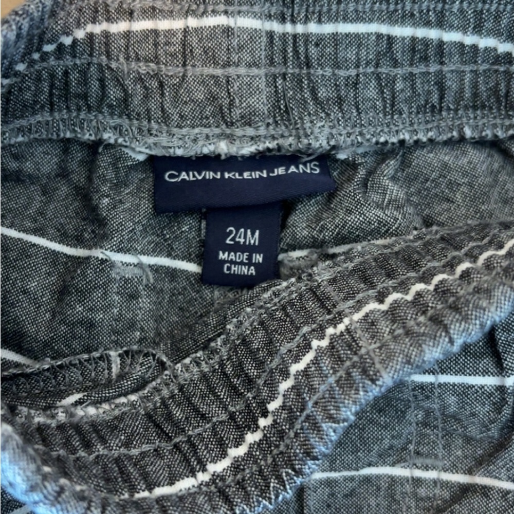Calvin Klein Jeans Kids Gray Shorts